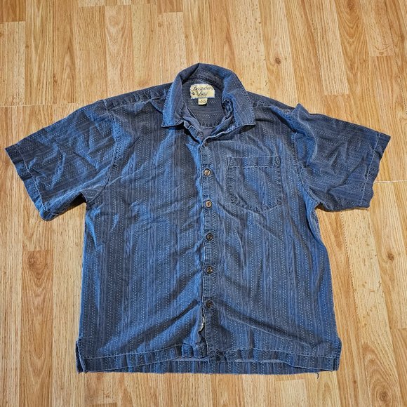 Button up shirt - Picture 1 of 1